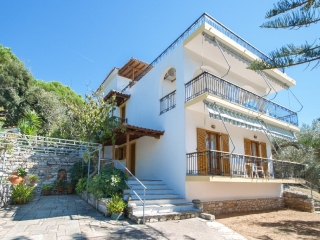 Vila Angela - Troulos - Insula Skiathos