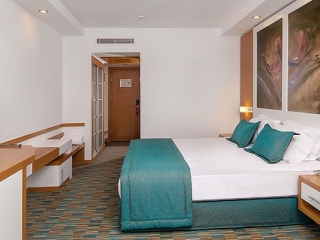Ladonia Hotels Adakule