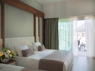 Port Nature Luxury Resort Hotel & Spa