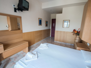 Ralitsa Hotel
