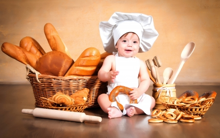 pastry-bread-infants-boys-cook-wicker-basket-543809-3840x2400.jpg